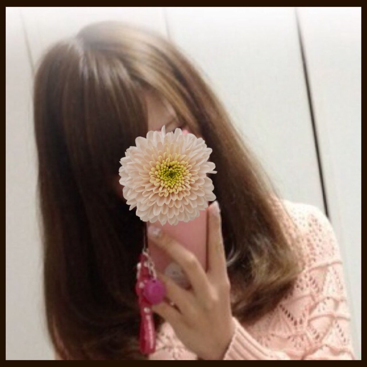キラキラしたもの、かわいいもの、小嶋陽菜ちゃん、佐々木希ちゃんがすきです⋈*