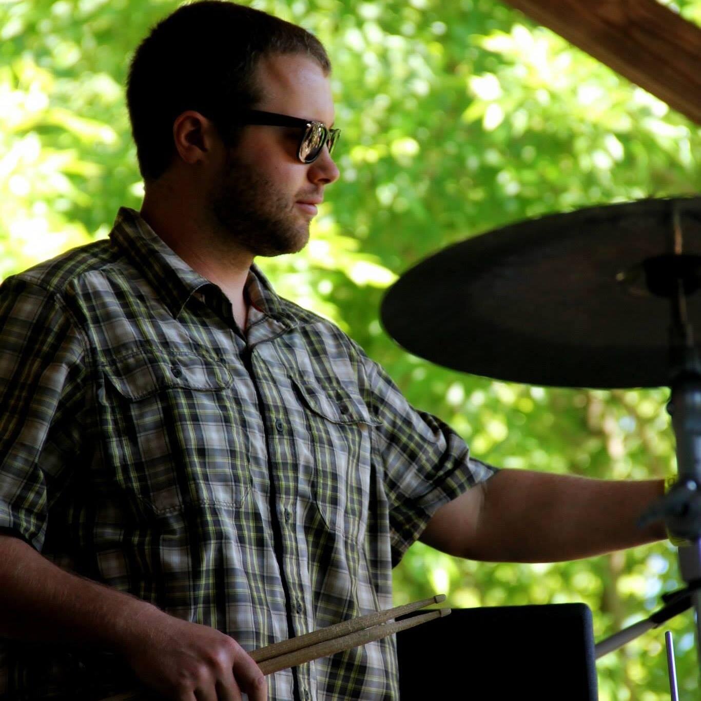 Percussionist|Mechanical Engineer|Bourbon-Enthusiast|Bull-City Bred
Instagram/Snapchat:MaxPalmerMusic MaxPalmerMusic@gmail.com