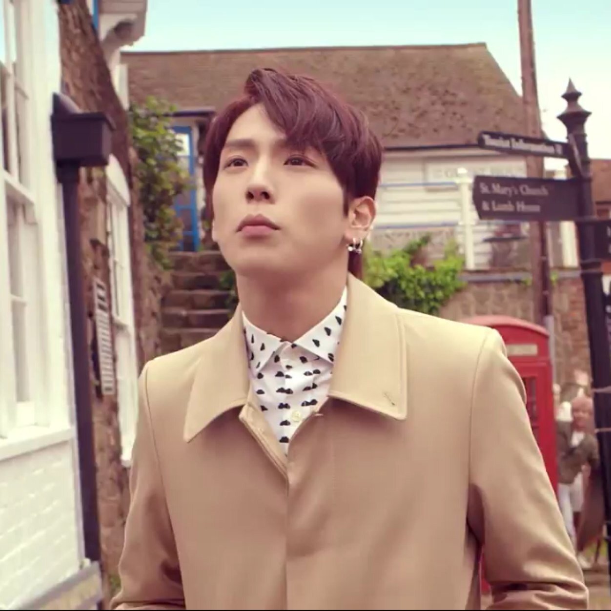 รักคนนี้ให้มากๆนะครับ [ @BAP_Himchan ] แค่บอทที่หล่อมากๆบอทนึงเท่านั้นเอง #90line
