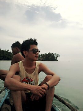 ryadhet's profile picture. 