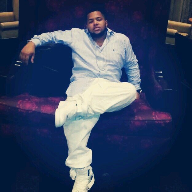 Instagram: __mudd