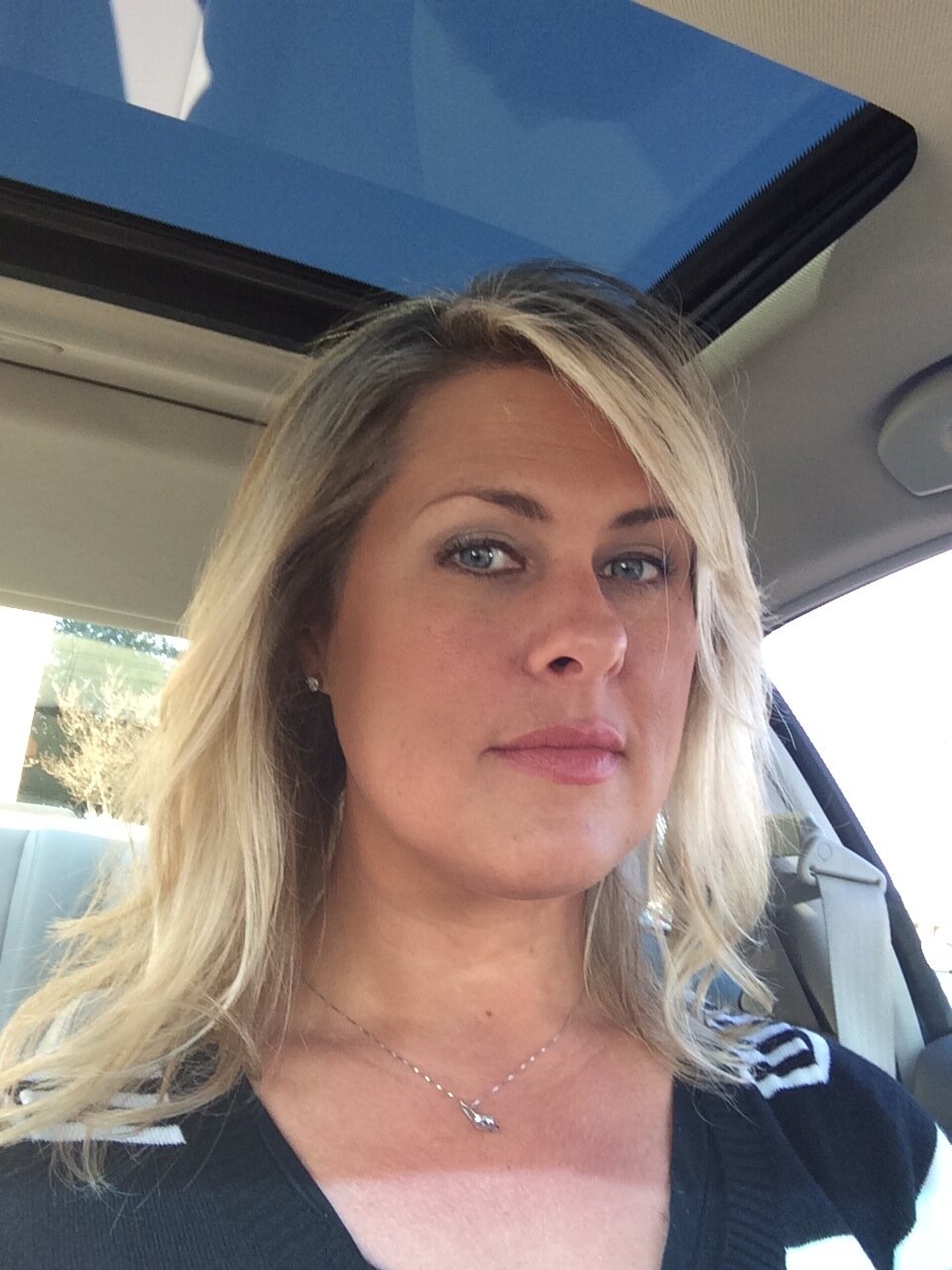 Partner Success Manager at Veritas. Quota crusher, problem solver, love to travel, spend time with family and entertain guests.