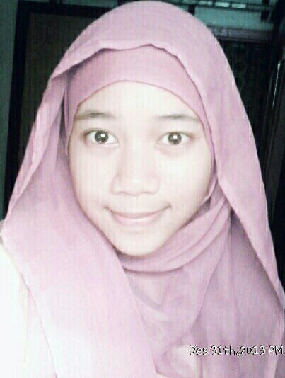 viantyym's profile picture. sekarang aku ga suka siapa lagi :)