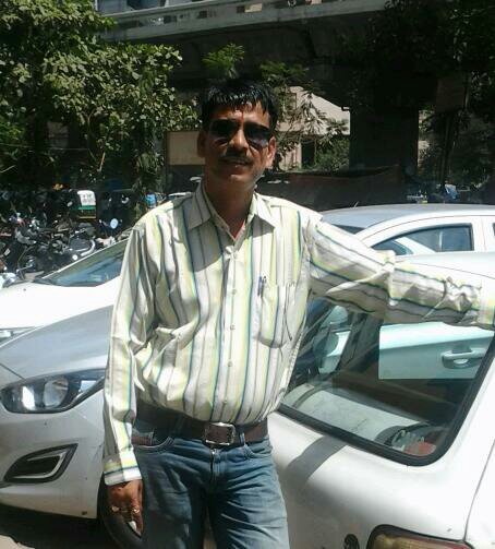  बस कंठ ही हमारा नीला नही है...

वरना..

जहर तो हमने भी कम नही पिया..!