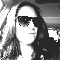 Sarah (@sez_rich) 's Twitter Profile