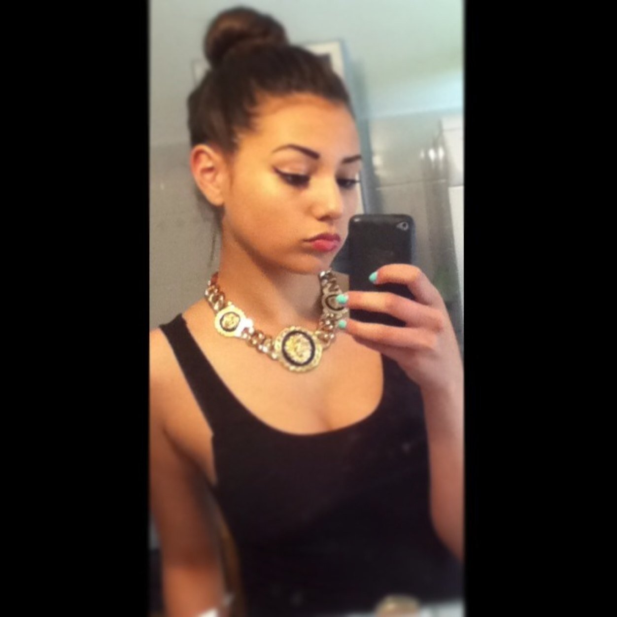 Insta: shawtybiitch