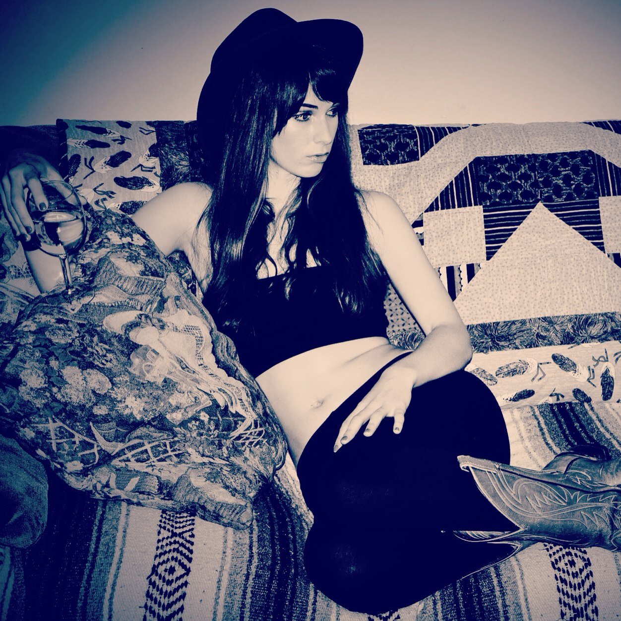 katiew555's profile picture. painter/singer/songwriter