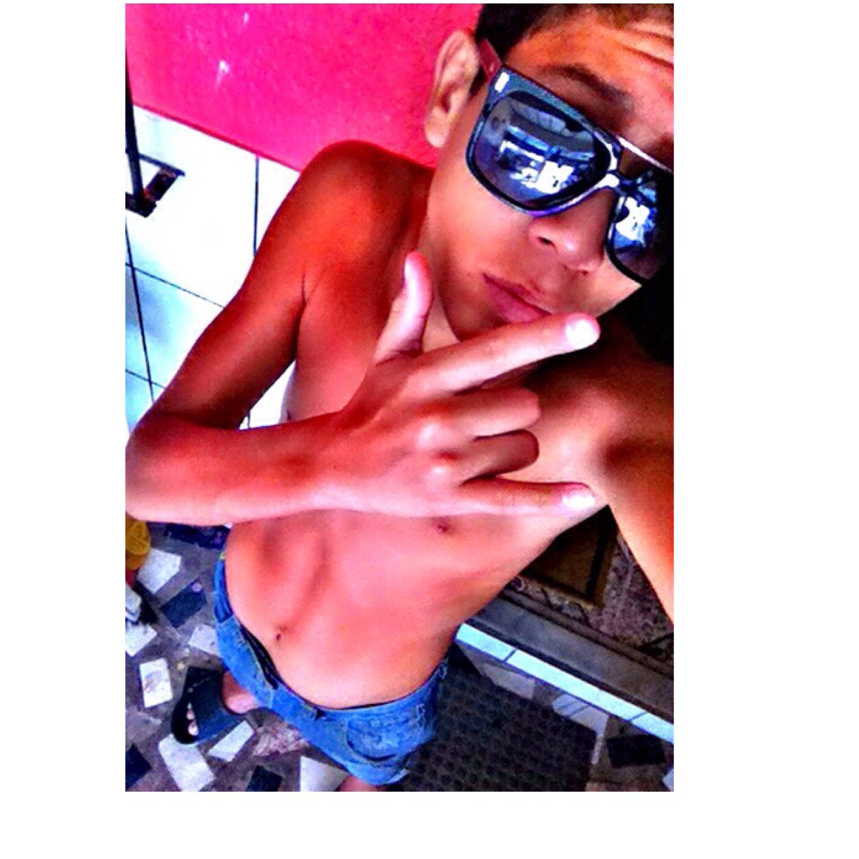 - Sou Um Grande Talento Raro ♛.
  ♛ Tava Eu ,Os Meno E As Novinhas ♛