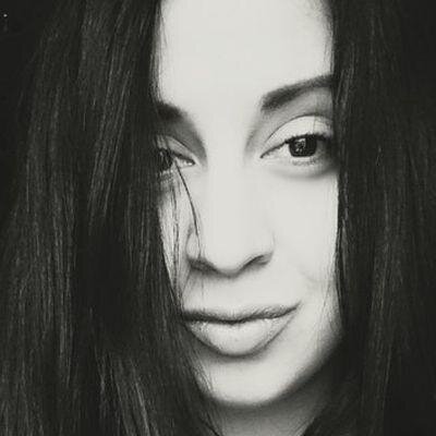 Всем привет. Я общительная как человек. Стараюсь думать не стандартно. Мне нравится обмениваться мнениями.