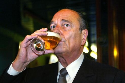 JacquotChirac's profile picture. Amateur de pommes et de sumo. Ça m'en touche une sans me faire bouger l'autre ! 
Compte parodique d'un ex-PR-RPR !