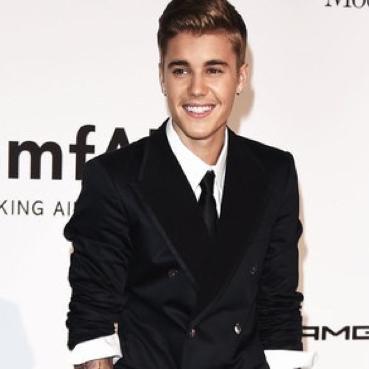 Justin • single • 20 • bsex.
