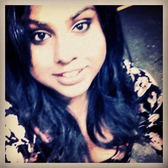 Hey I'm a Sri Lankan Tamil living in NZ for the past 14 years! Doing Bachelor of Education in Early childhood =) follow me on instagram.... on mythili27 :p