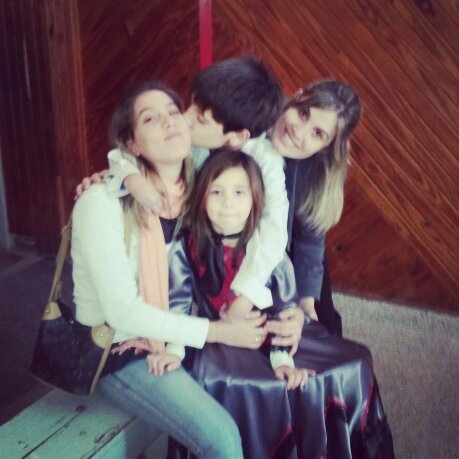 VickySlai22's profile picture. Las chicas buenas van al cielo, las MALAS a tooodoooosss LADOSS!