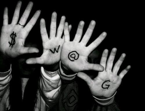 AltaLagerberg's profile picture. Cheerleader. Dancer. Runner. Geek. My life in tweets.