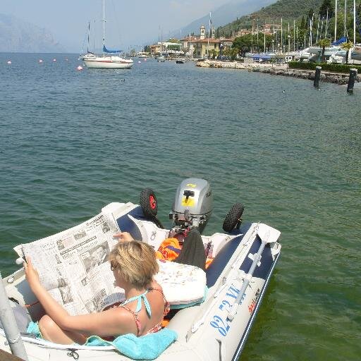 Leesboek en reisgids: #Europesevakantiebestemmingenmetderubberboot.