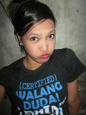 insecurity reigns in the ugly heart of an empty brain ..
i'am wat i'am ^_^