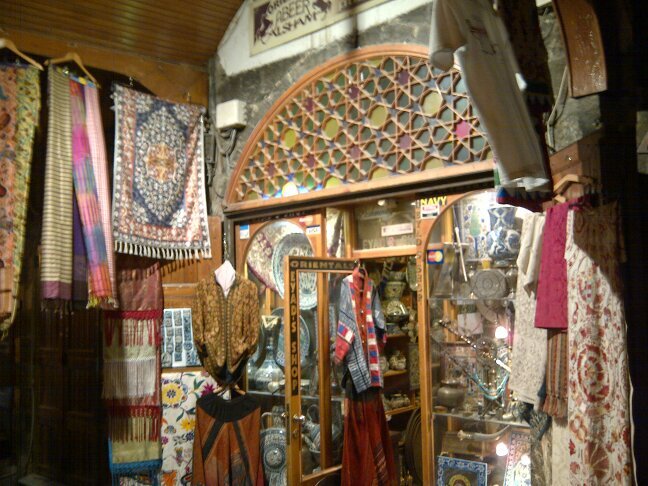 lumazh's profile picture. 