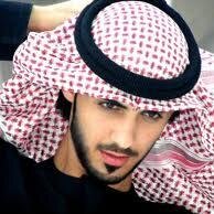 لست اول من غره السراب