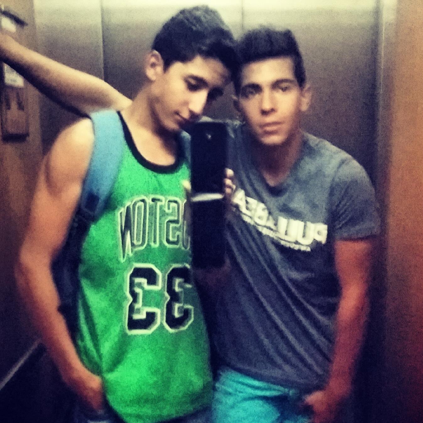 angeloso96's profile picture. Lo siento,  no te leo soy sordo