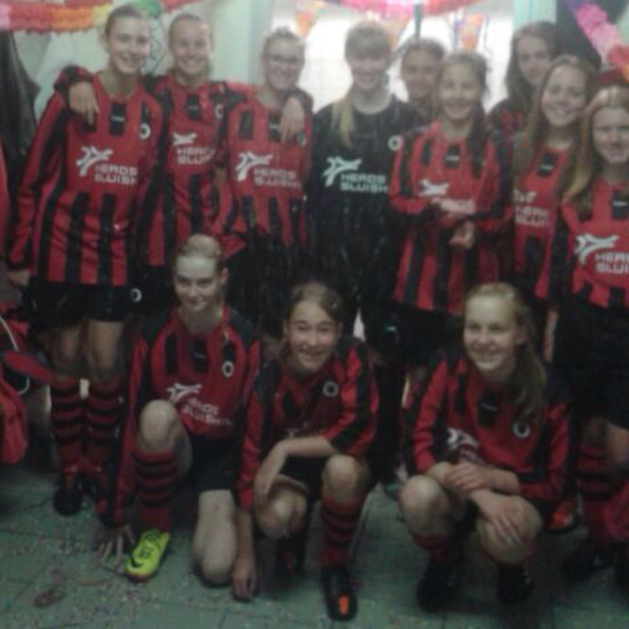 VOETBAL IS STOM