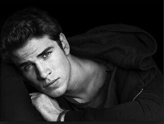 23. Hace mucho que no confio en el amor por lo que prefiero evitarlo.