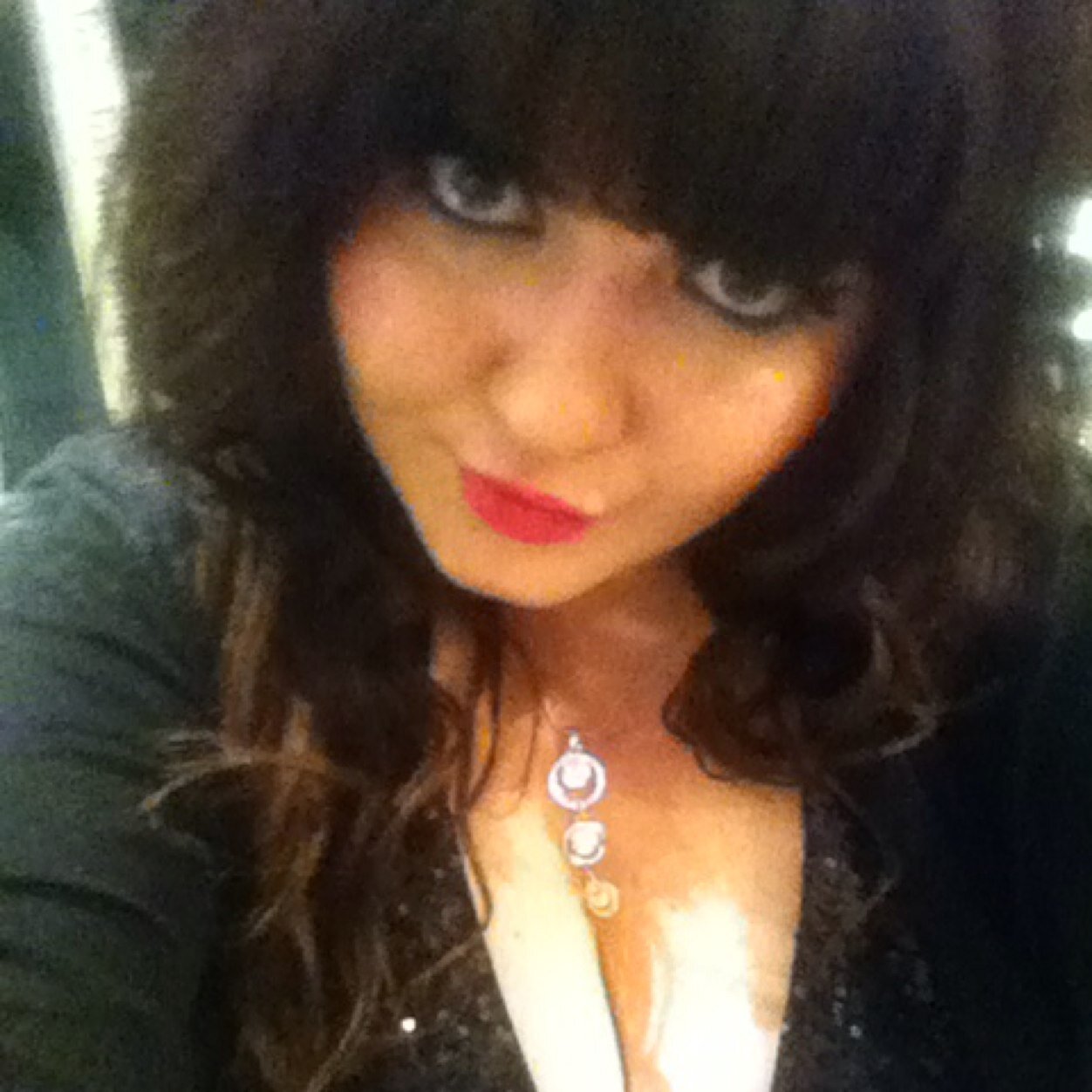 Laura Larkin, 19, 24th august, follow me ill follow back :)