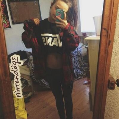 BreBre5SOS's profile picture. Haii im Breanna im fab and I love fashion. Follow me and I follow back. I 3 5SOS. Drugs are cool,but pugs are even cooler