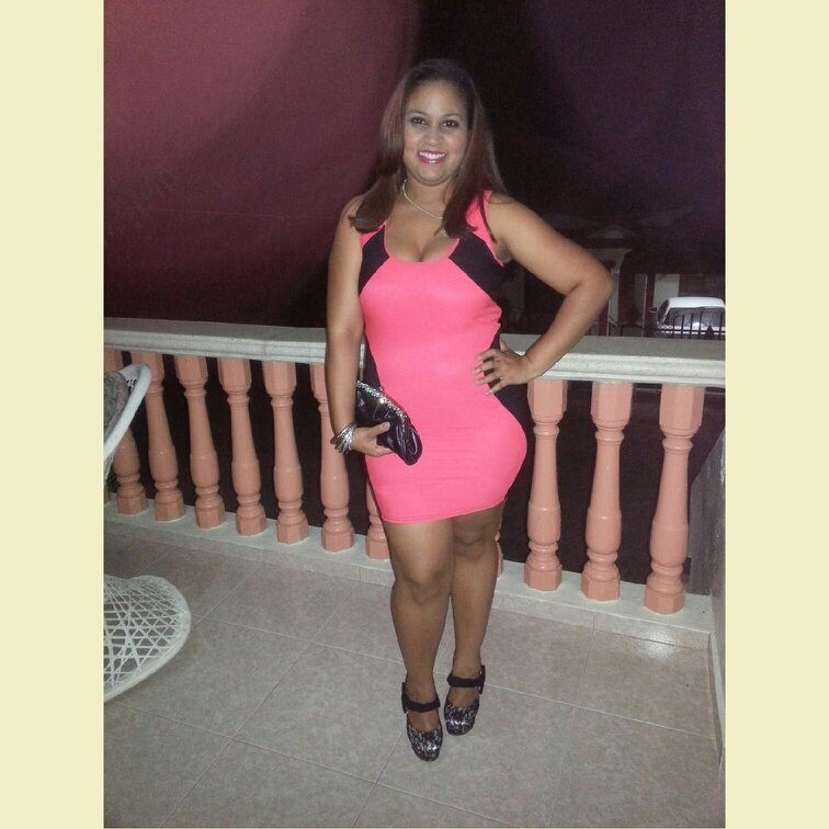 Princesiita de Dios♥ • #Eliab♠• Hago lo que me gusta • Divertida \☺/ • Social ;) • Amante de la vida! • Orgullosa  • Complicada pero amigable :D