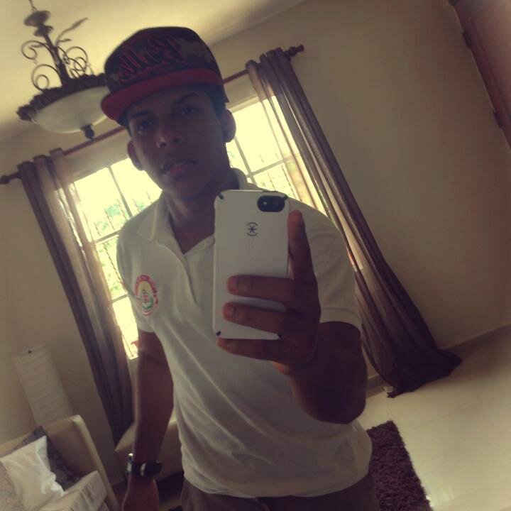 No se si me gustas o te amo … si te quiero o te necesito, todo lo que se, es que me encanta la sensacion que tengo cuando estoy contigo… ♥♥♥☼