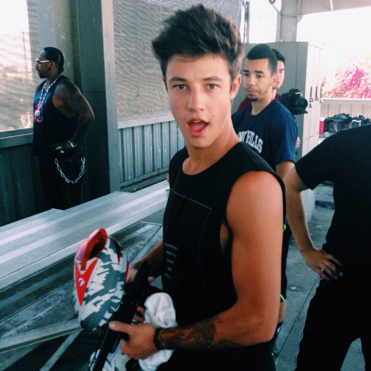 CamDPrivate's profile picture. Hey guys

*parody*