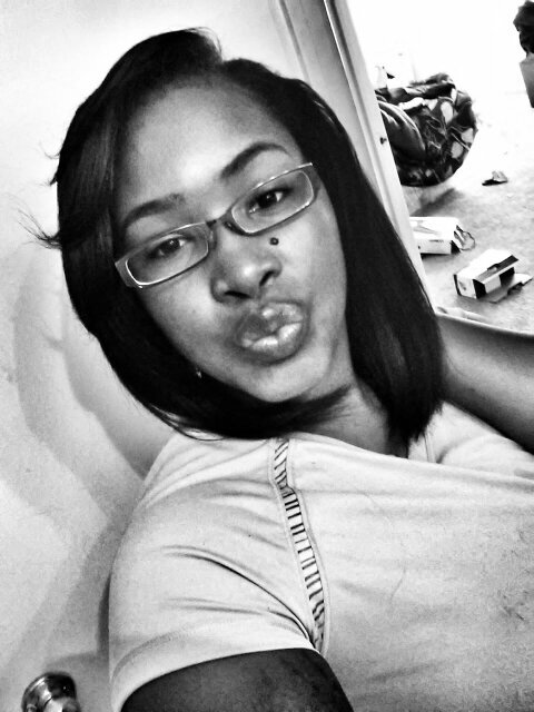 follow me on IG @madegorgeous227 #TeamGorgeousz #TeamAquarius #ProudMommy #TeamCollegeGirl