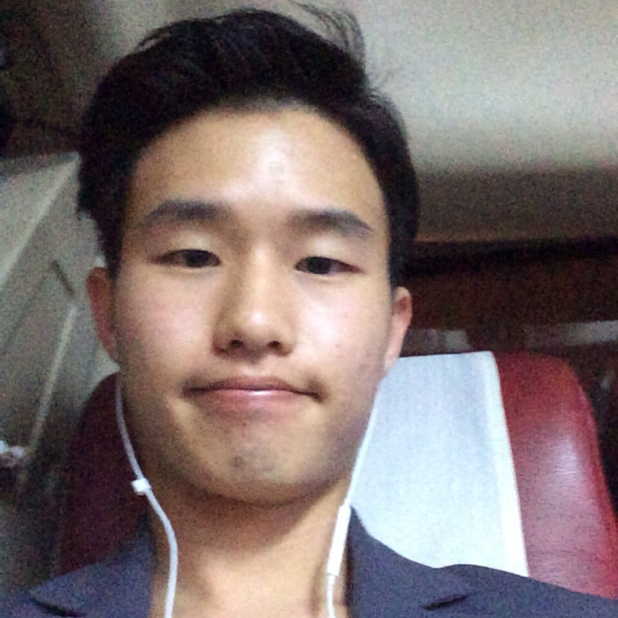 안녕하세요?  팔로우 많아 해주세요!!
100% 맞팔갑니다!!