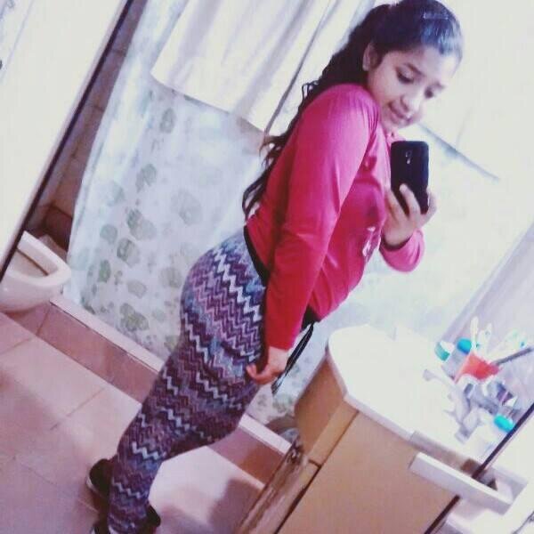 hola soi agus tengo 12 años ! soi de river y mi unico amor la liga ♥