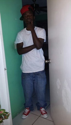 time is of the essence 
I love money 
free dem boyz
fuck 12