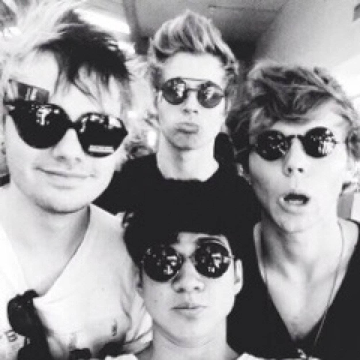 urfavouriteIad's profile picture. hello its @BANDMCCANN  !!