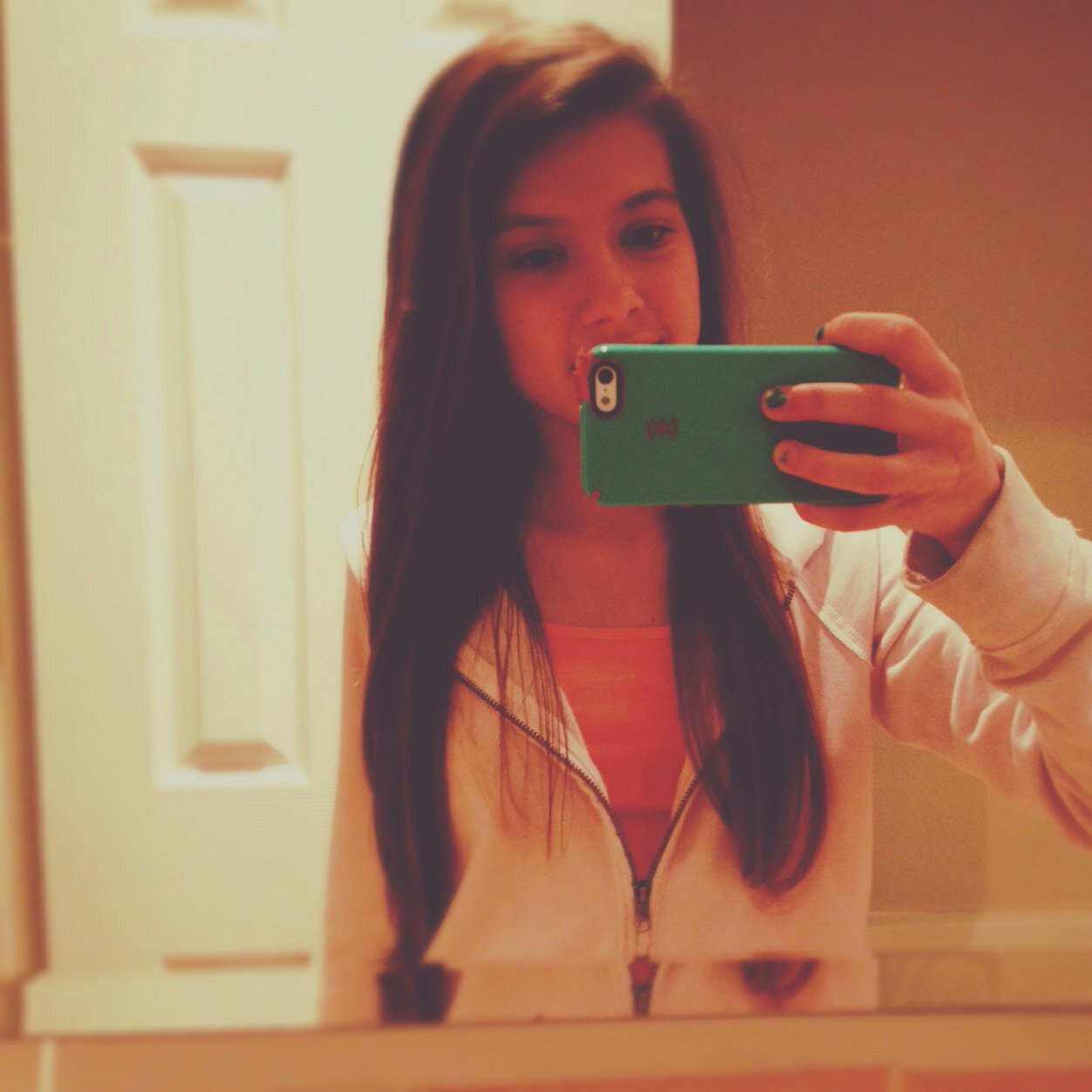 follow my instagram; rebeca_007