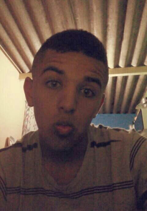 @OpaLariis tte amoo MT #namoradaperfect