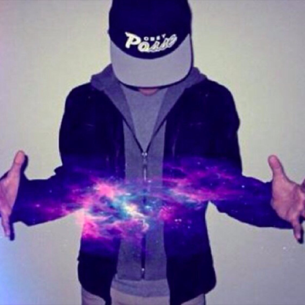 LoneTexanGent's profile picture. Just going through the motions. Class of 2014.