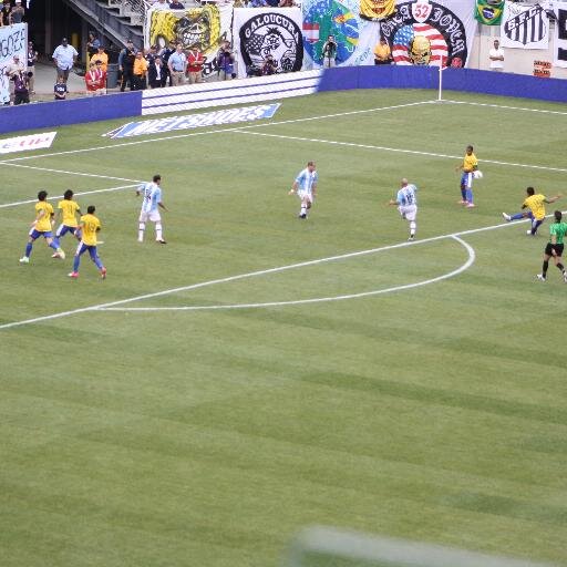 Loompeter's profile picture. Ready for world cup soccer