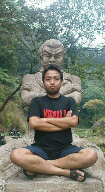 idrusefendi4's profile picture. Karya Allah, arek majang, ngalemm nyang ibukk, suaminya @zoelhis, abi e bayun, najja, umar, mangann joss dolen joss, ngumpul joss, interisti, abdi dalem RI