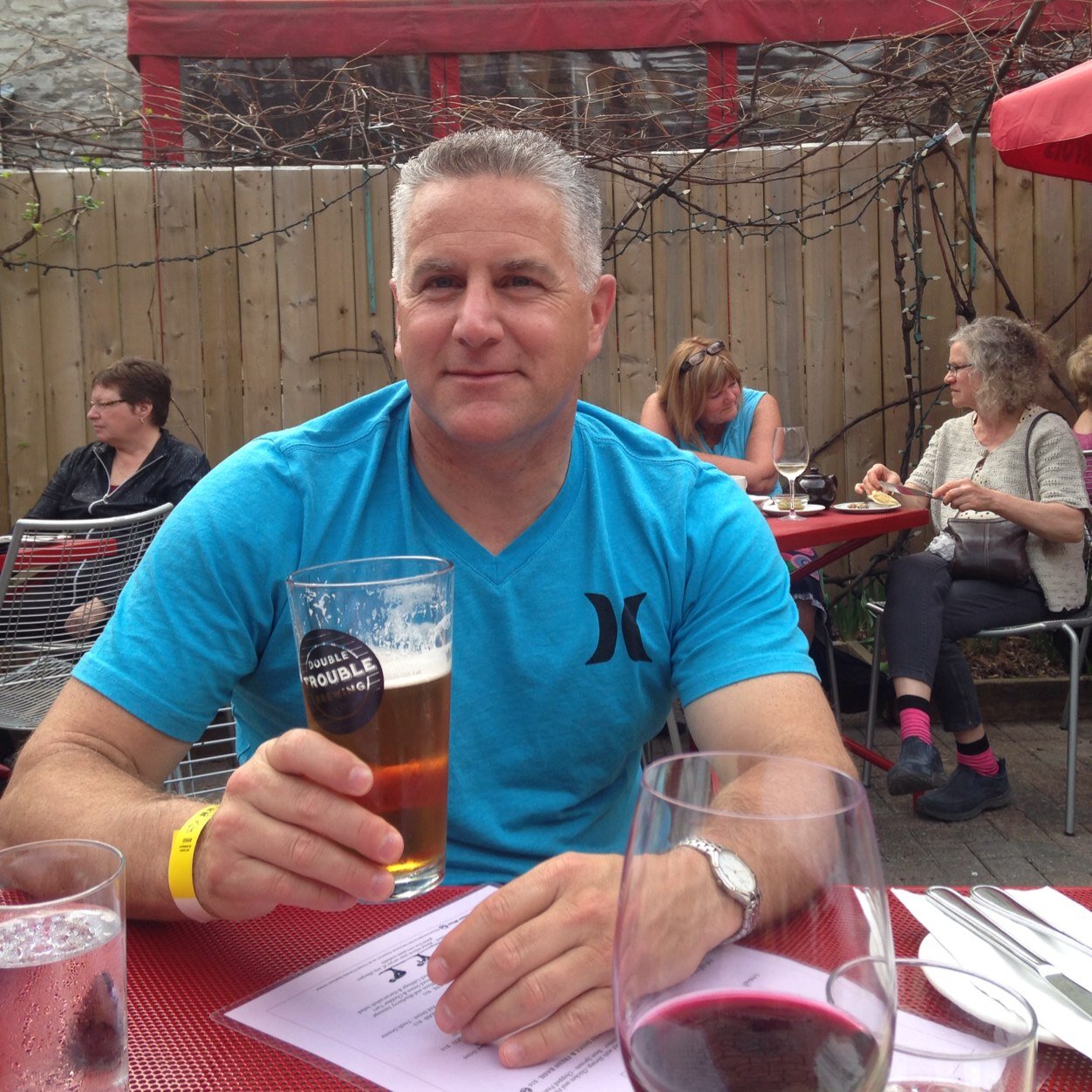 Finnertee's profile picture. Financial Advisor by day, passionate sports fan that knows everything about nothing by night.