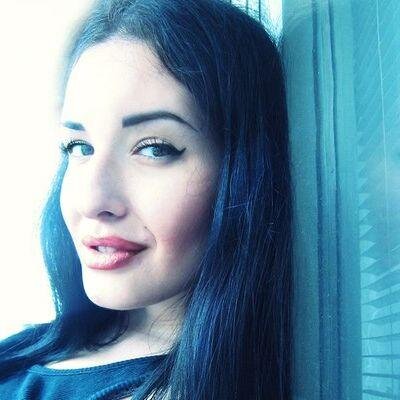 Хочу жить не обычно. Как человек я общительная. Просто люблю все новое. Родилась в замечательном городе.