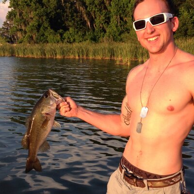 Profile Picture of Shoot To Kill (@Ian_Alderman) on Twitter