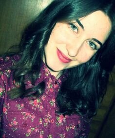 DeanePasquel's profile picture. Footballer for PERSEKAMI Karya Mina, Songwriter and a Singer [v-bar] CP: Jamal - 083807451146