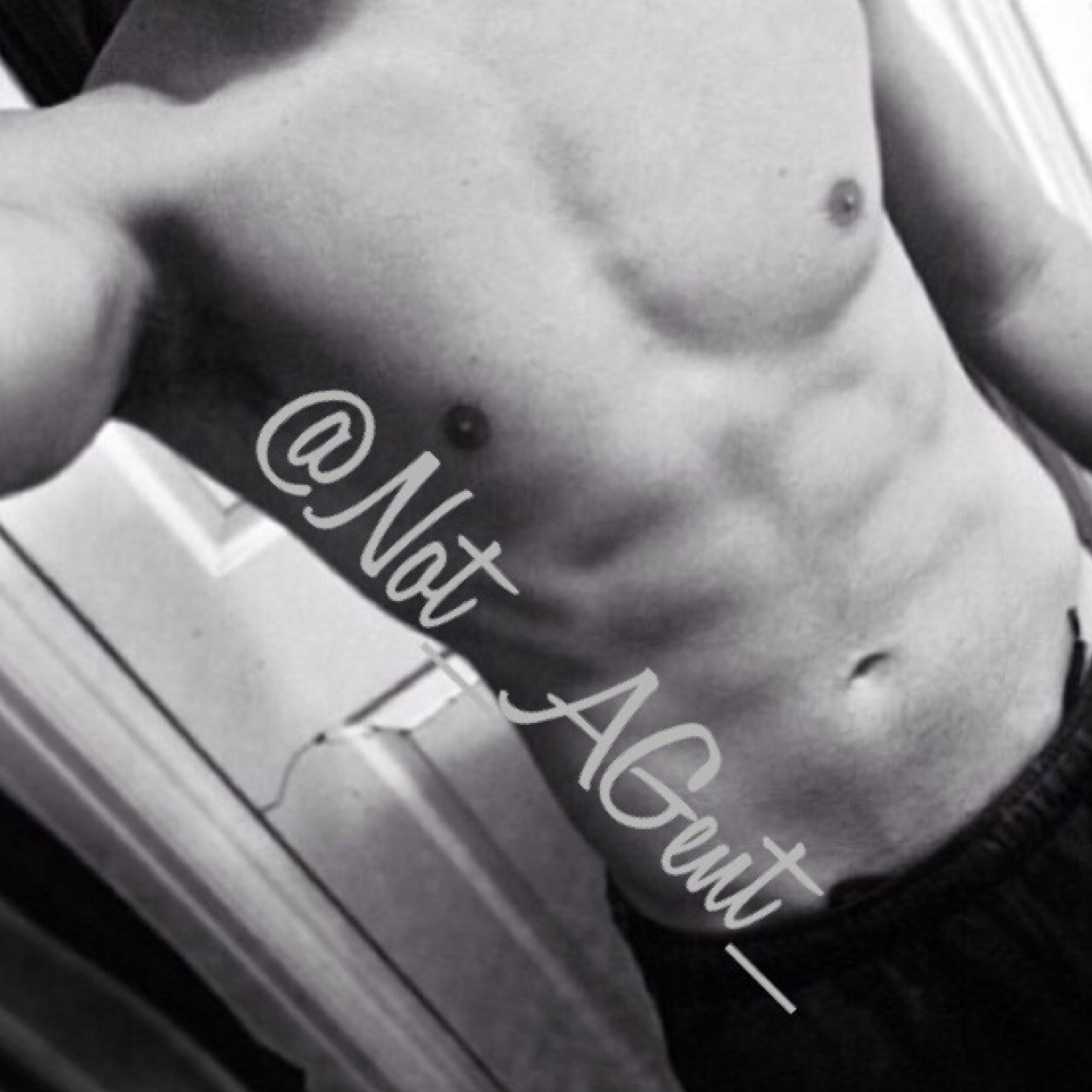 Single]{I'm not here to tell you what's right and wrong. I'm just here to say what's on my mind}[Avi is me :)