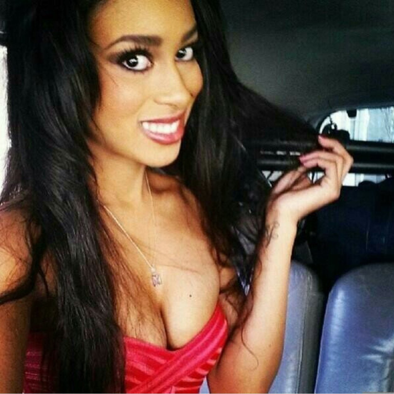 Actress, Model, Business Owner, Lover of life. Star on Famous in 12!