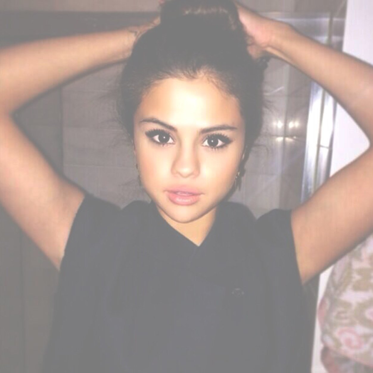 live fast die young bad girls do it well | smg jdb tay ariana lucy drake kylie and sia are babes