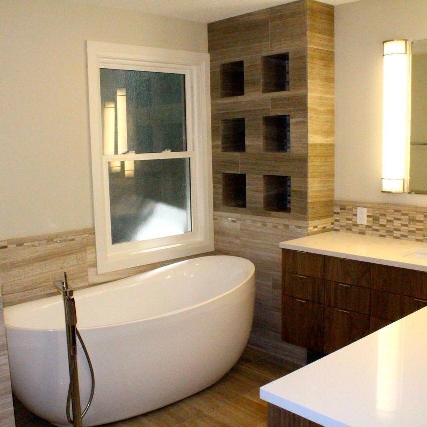 Custom Calgary renovations, kitchen to bathroom, basements to decks!