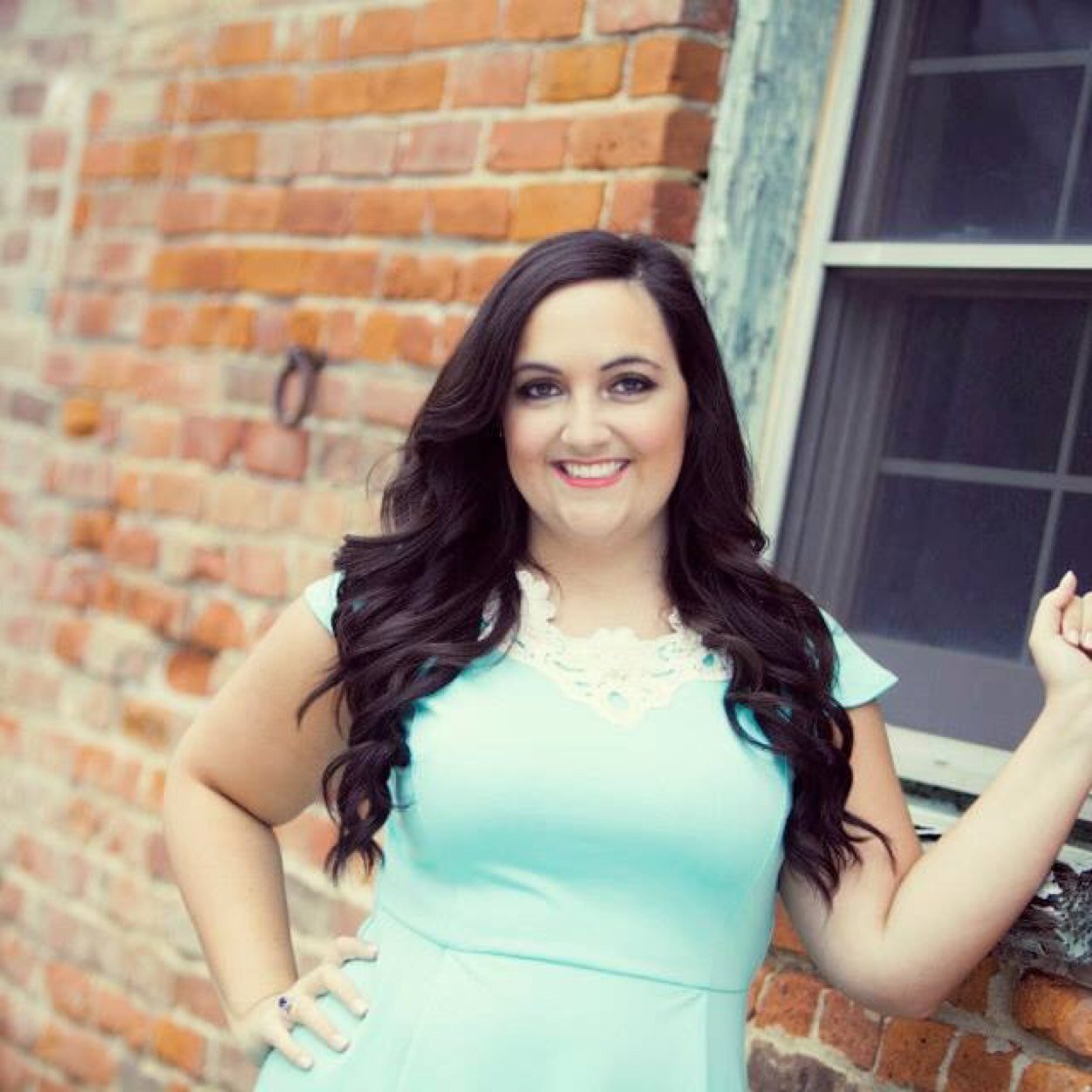 Country singer, just chasin' my dream!