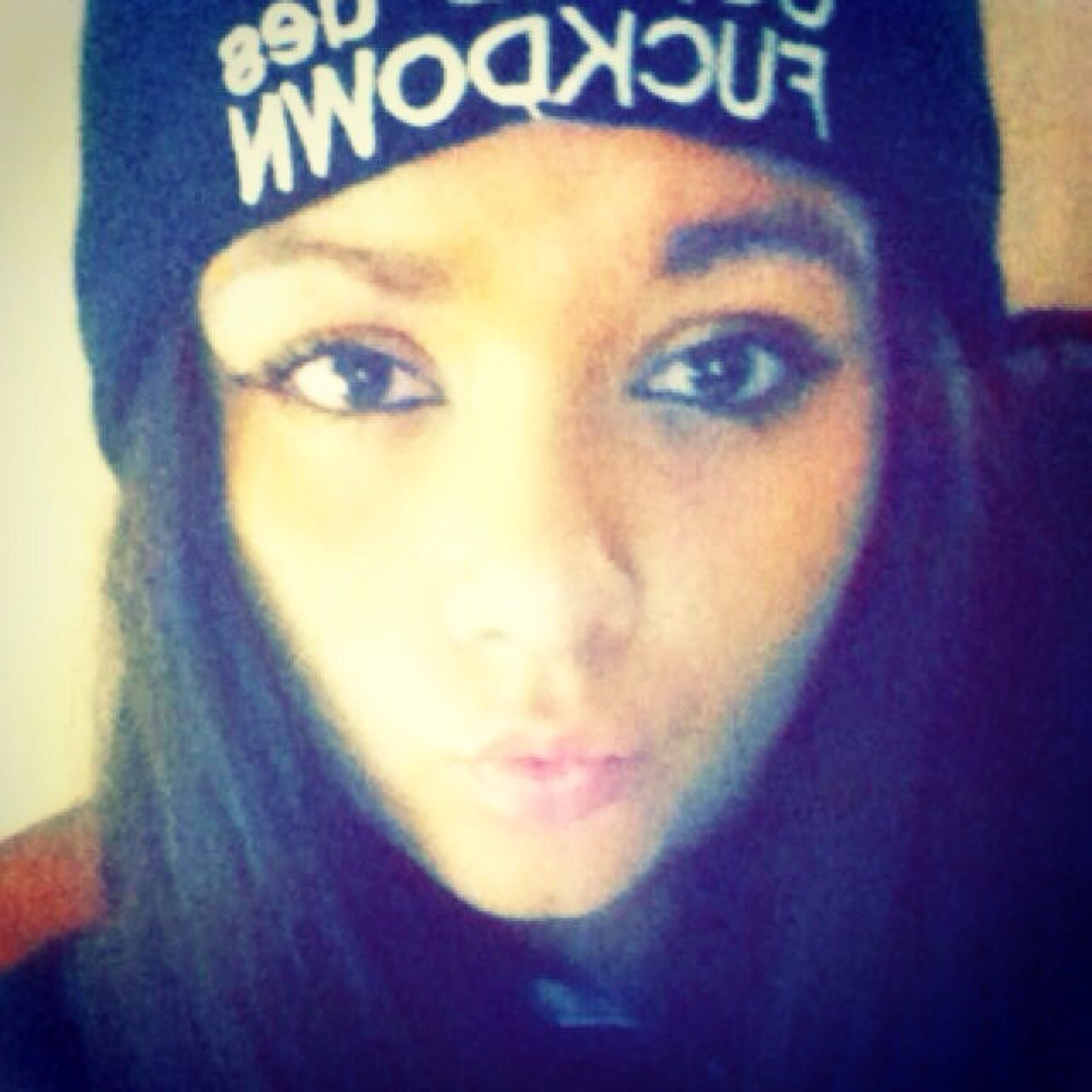 Falicia ,18,lesbian,taken